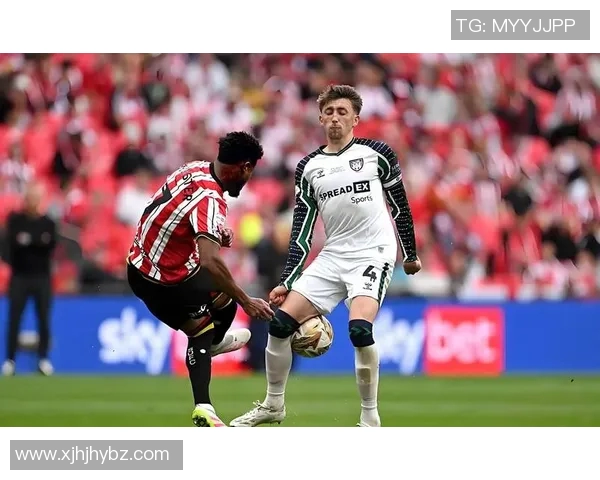 阿斯顿维拉主场迎战利物浦期待精彩对决与历史交锋分析